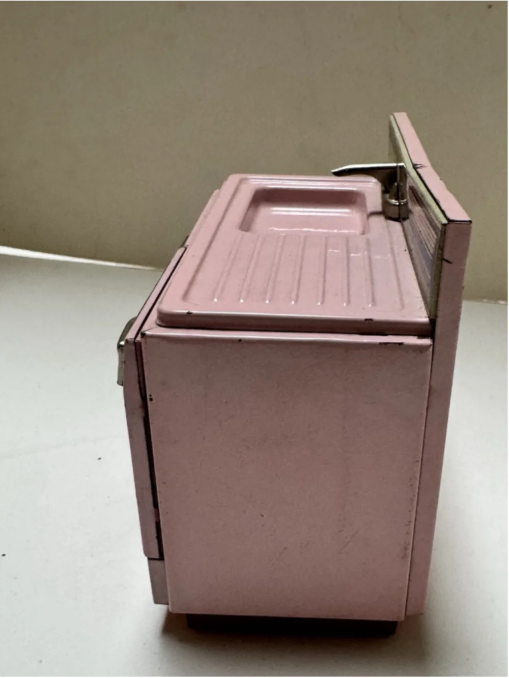 Vintage 1950s Japan Tin Litho Electric Dollhouse Pink Sink & Dishwasher Or Oven